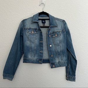 gap denim jacket!